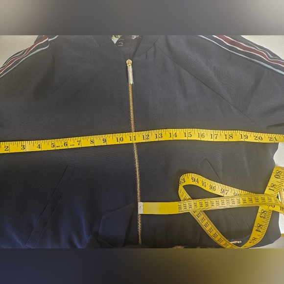 Ted Baker- Navy Blue Women's Bomber Jacket Size 4 With Beatiful Lining NWOT - Picture 5 of 5